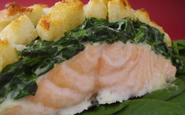 Baked Salmon With Mascarpone Spinach