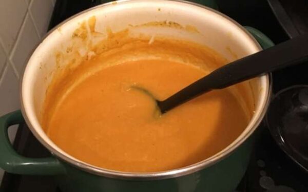 Butternut Squash and Cauliflower Soup