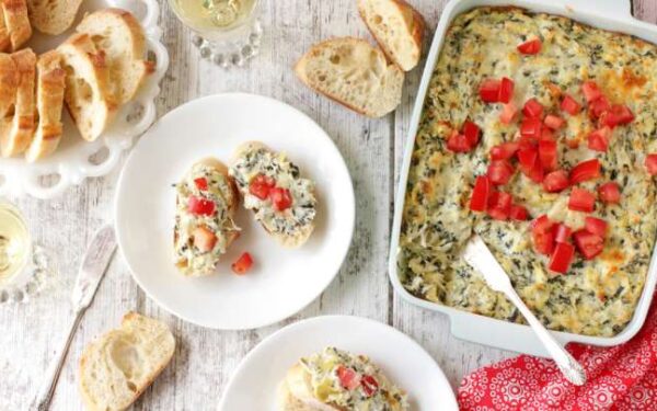 Creamy Artichoke Spinach & Crab Dip
