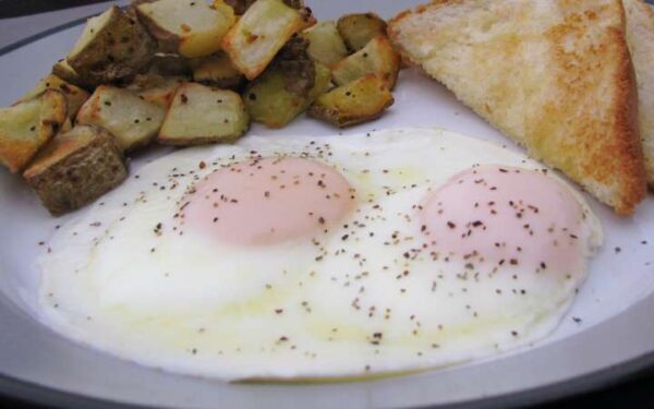 Even a Kid Can Do It Perfect Fried Eggs