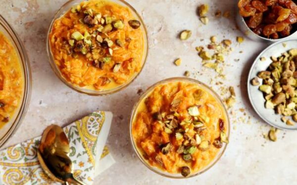 Gajar Halva (Carrot Pudding  –  an Indian Dessert)