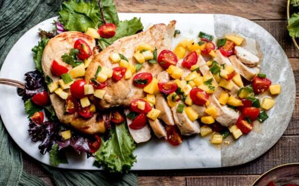 Garlic Lime Grilled Chicken With Mango Salsa