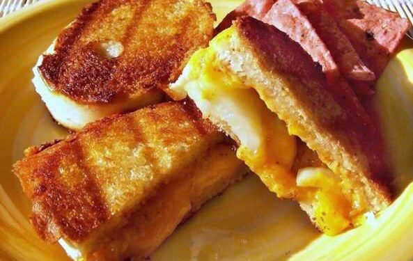 Grilled Cheese Sandwiches