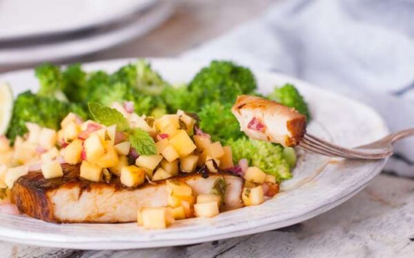 Grilled Teriyaki Mahi Mahi with Mango Salsa