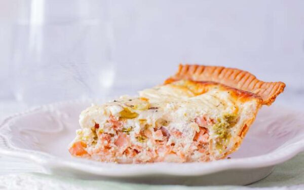 Quiche Aux Asperges Et Saumon (Asparagus & Salmon Quiche)