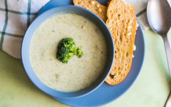 Quick Creamy Broccoli Soup