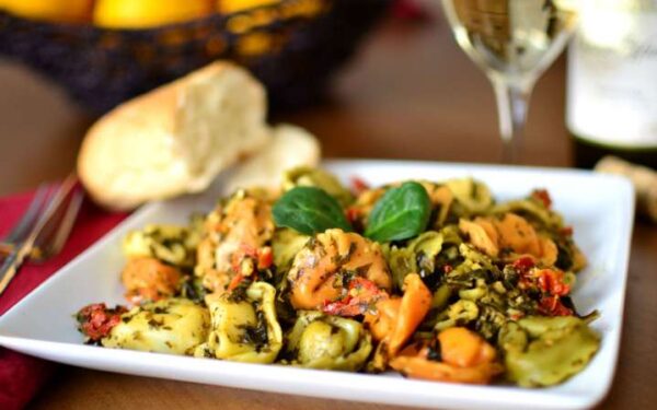 Ravioli or Tortellini With Pesto and Spinach