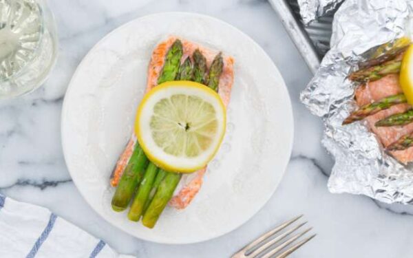 Salmon and Asparagus in Foil